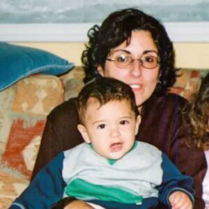 sekiz saniyelik kaset kaydi ile 25 yil sonra sesini geri kazandi u57l4Aux