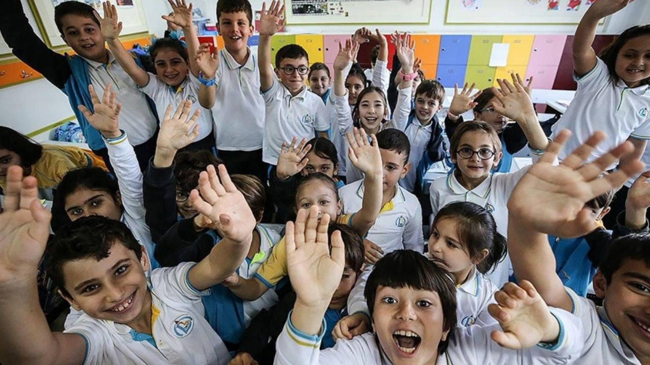 2025 yılının ilk ara tatili ne zaman? Kasım ara tatili ne zaman başlayacak?