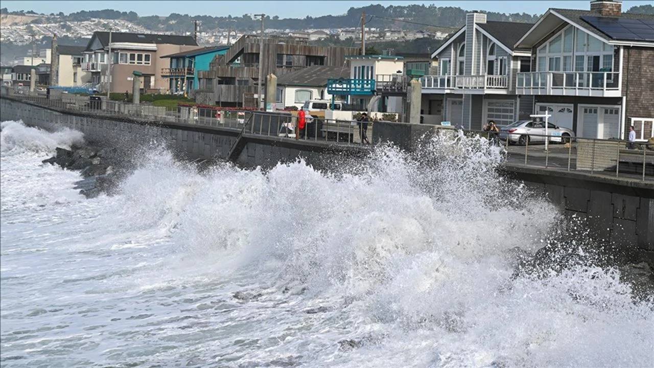 ABD’nin California eyaletinde 4,3 büyüklüğünde deprem
