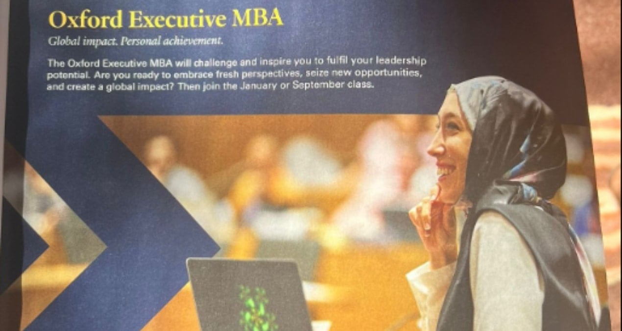 AKP’li vekil Rümeysa Kadak, Oxford’un yeni reklam yüzü oldu