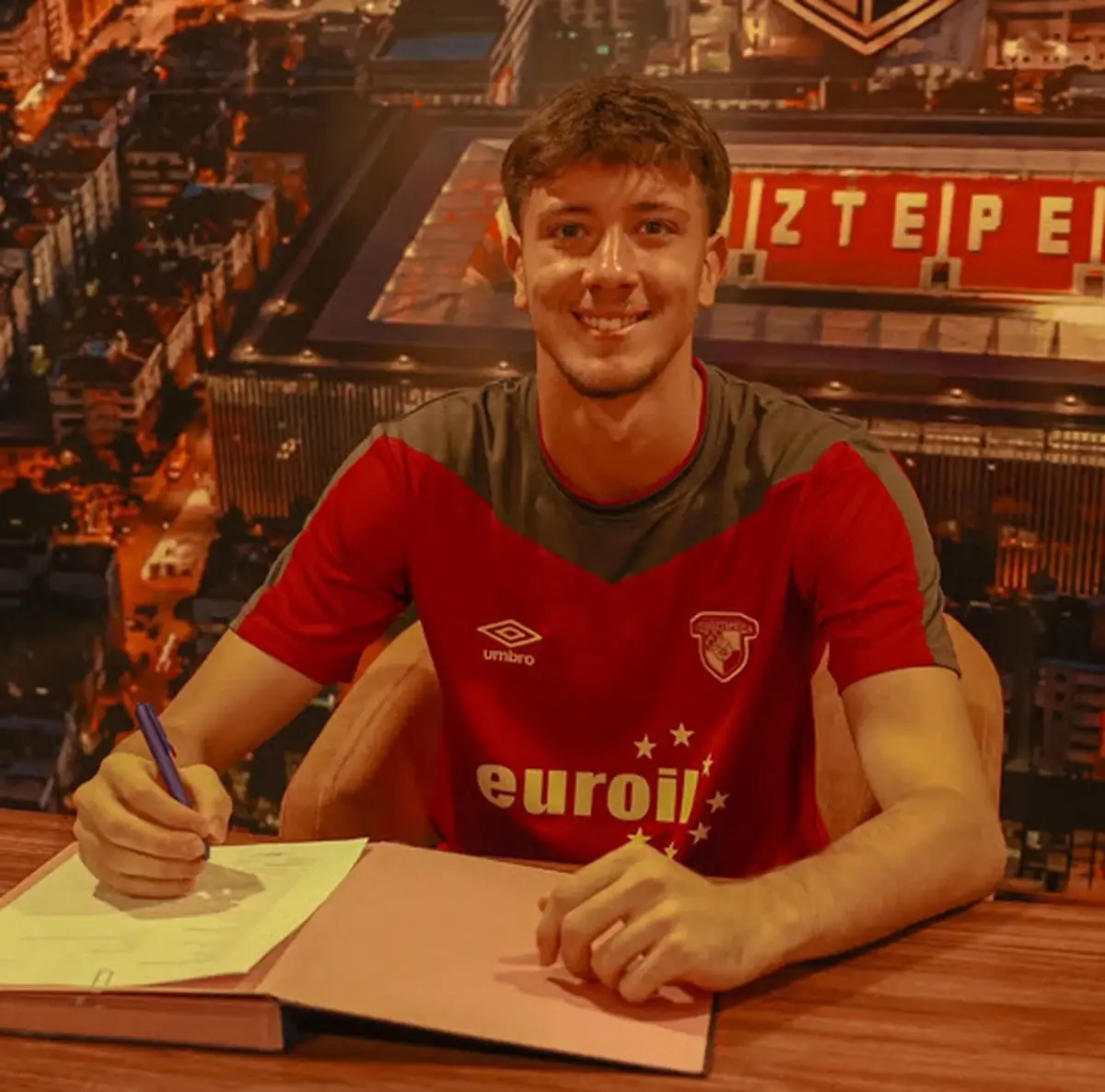 Göztepe Genç Yeteneklerle Anlaştı