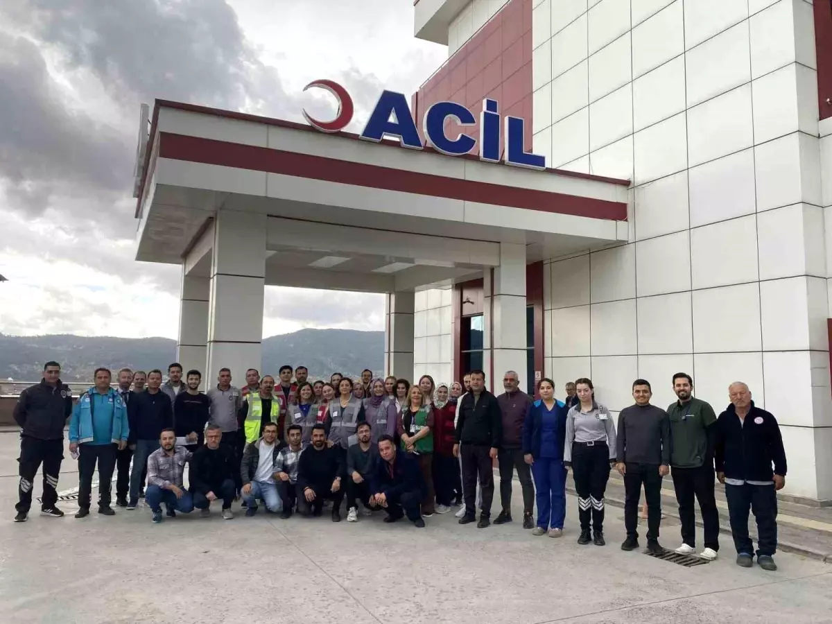 Çameli Devlet Hastanesi’nde Acil Durum Tatbikatı Gerçekleşti