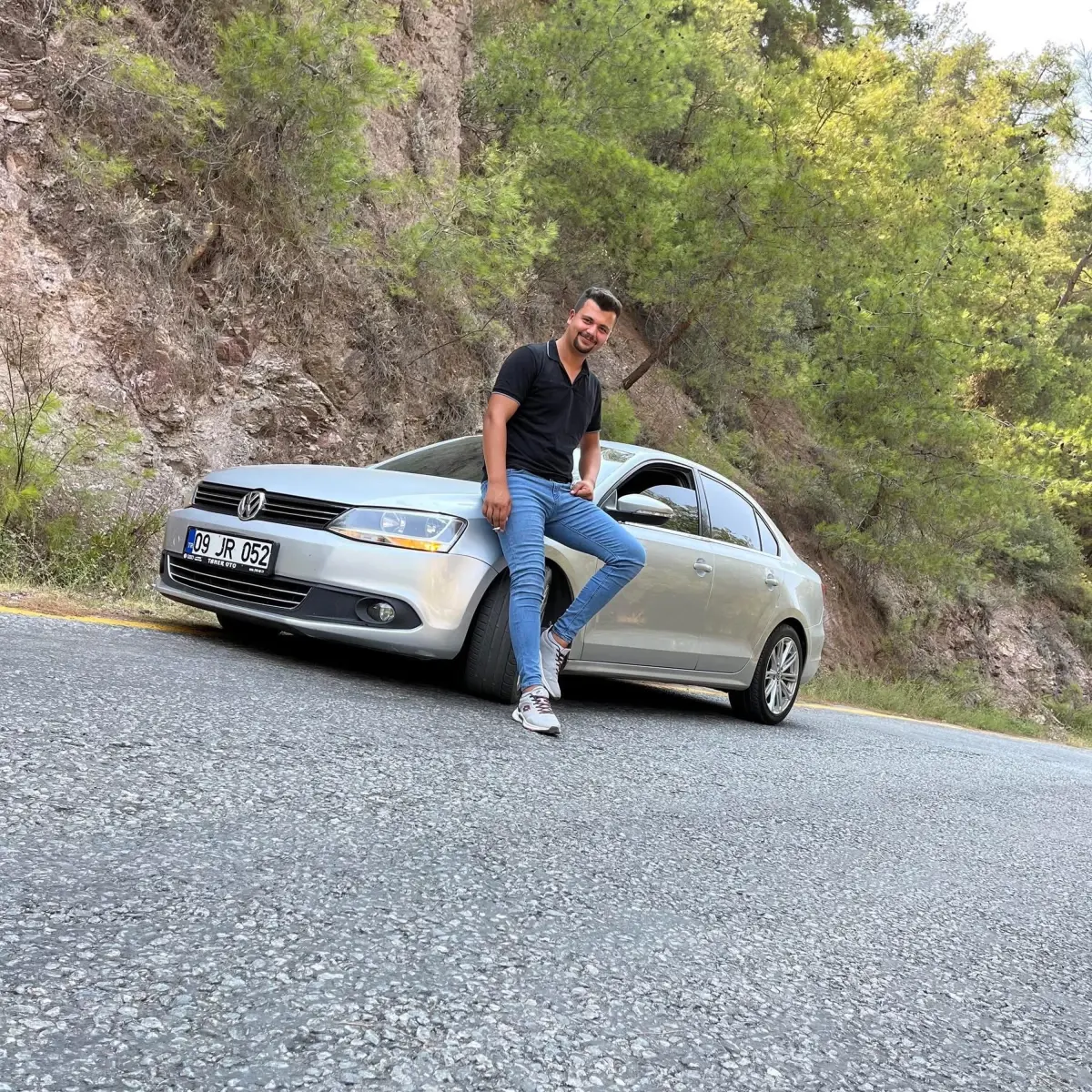 Düğün Eğlencesinde Yorgun Mermi Saldırısı: Bir Kişi Yaralandı