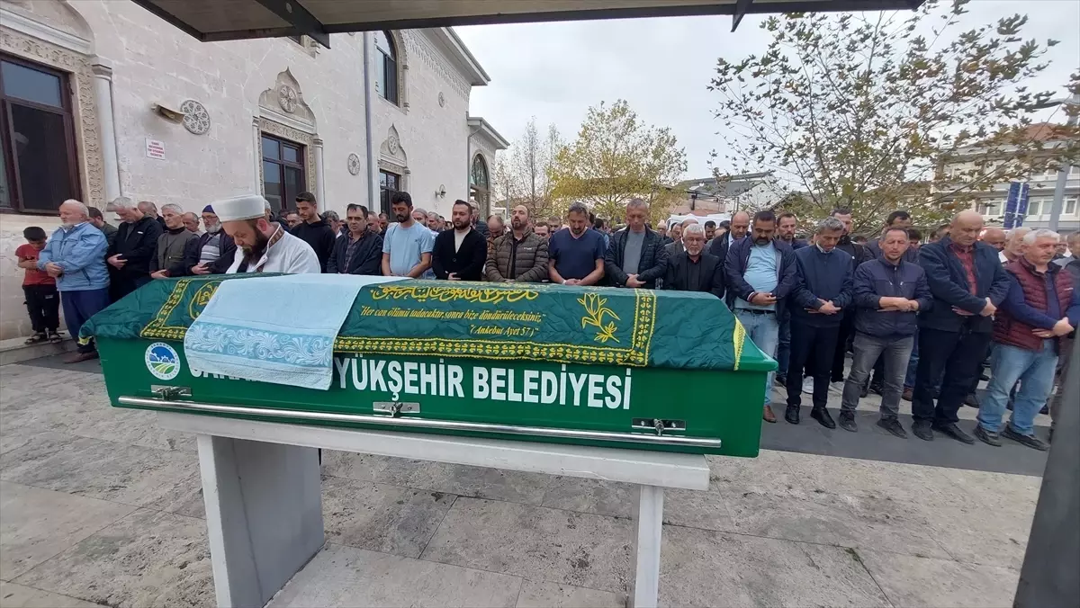 Akyazı’da trafik kazası: Sürücü hayatını kaybetti