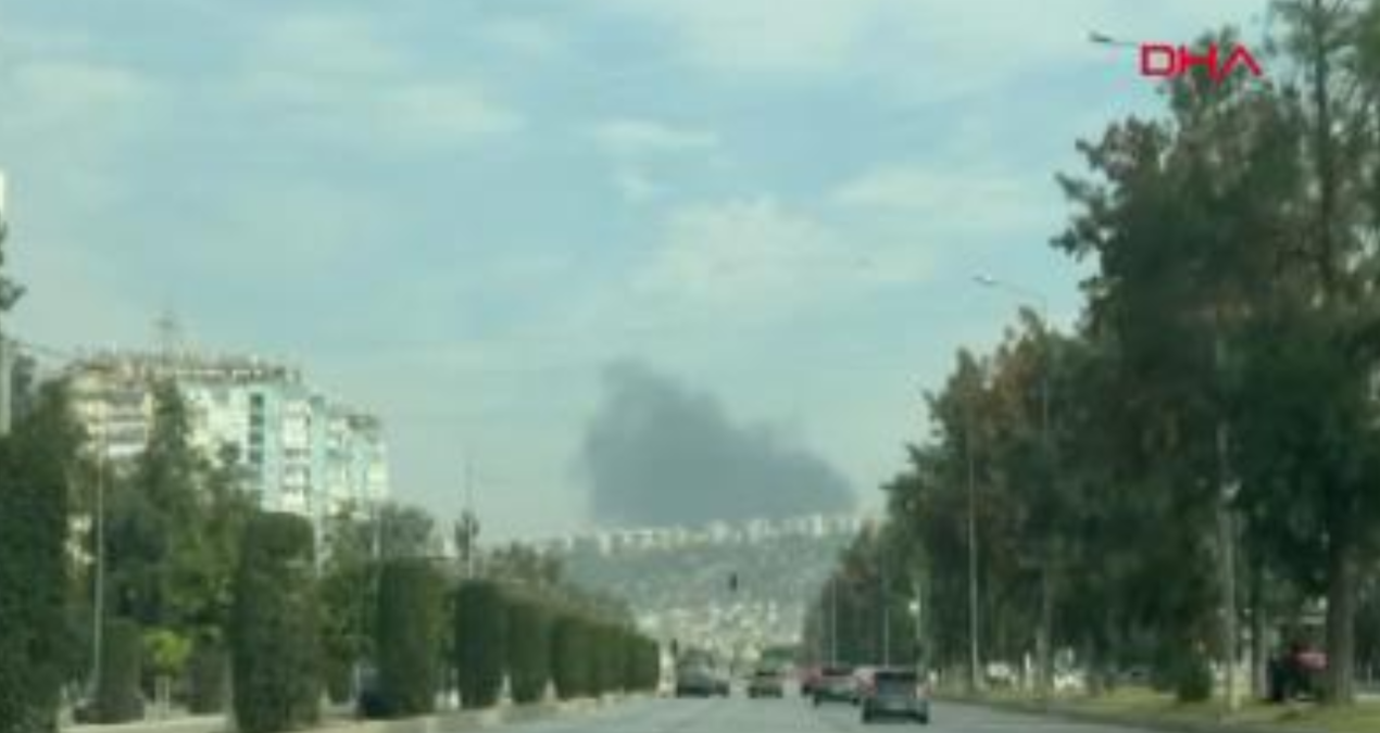 Katı atık yangınında duman kentin birçok noktasından görüldü