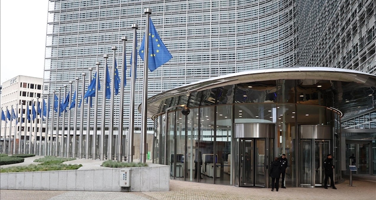 AB, Rusya’yı ‘kara listeye’ aldı