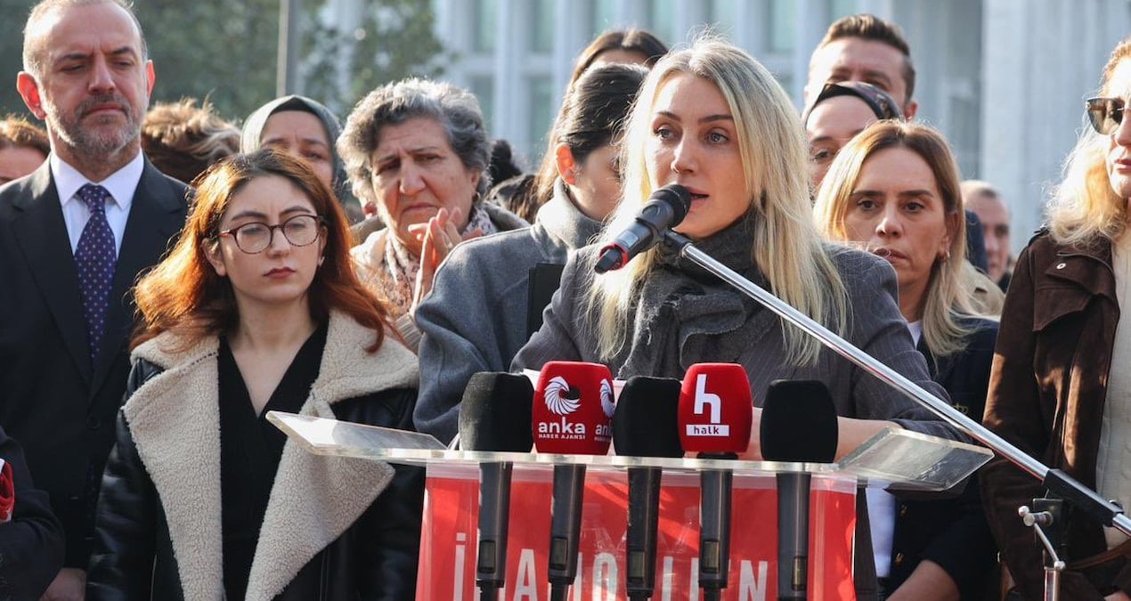 Dilek İmamoğlu: Bunlarla mı övüneceğiz?