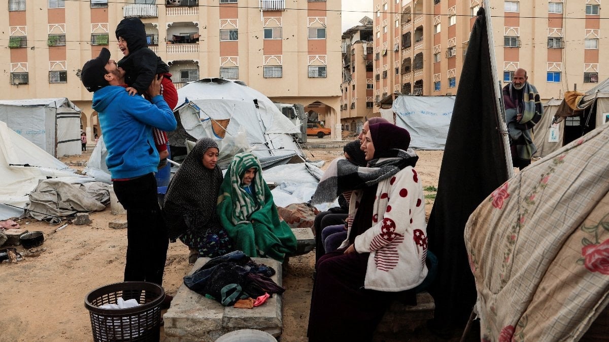 Gazze’de 2 aylık bebek soğuktan öldü