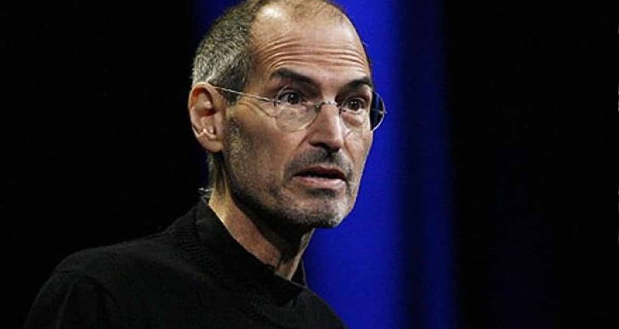 Steve Jobs hiç ama hiç özür dilemiyordu, yerine 2 kelimelik başka bir cümle kullanarak milyonlar kazandı