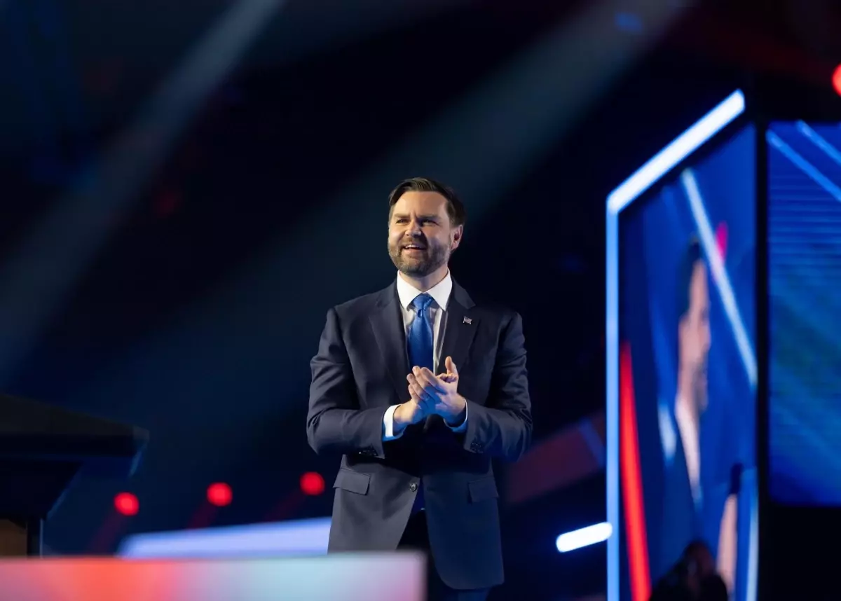 Vance’in Evine Saldırı