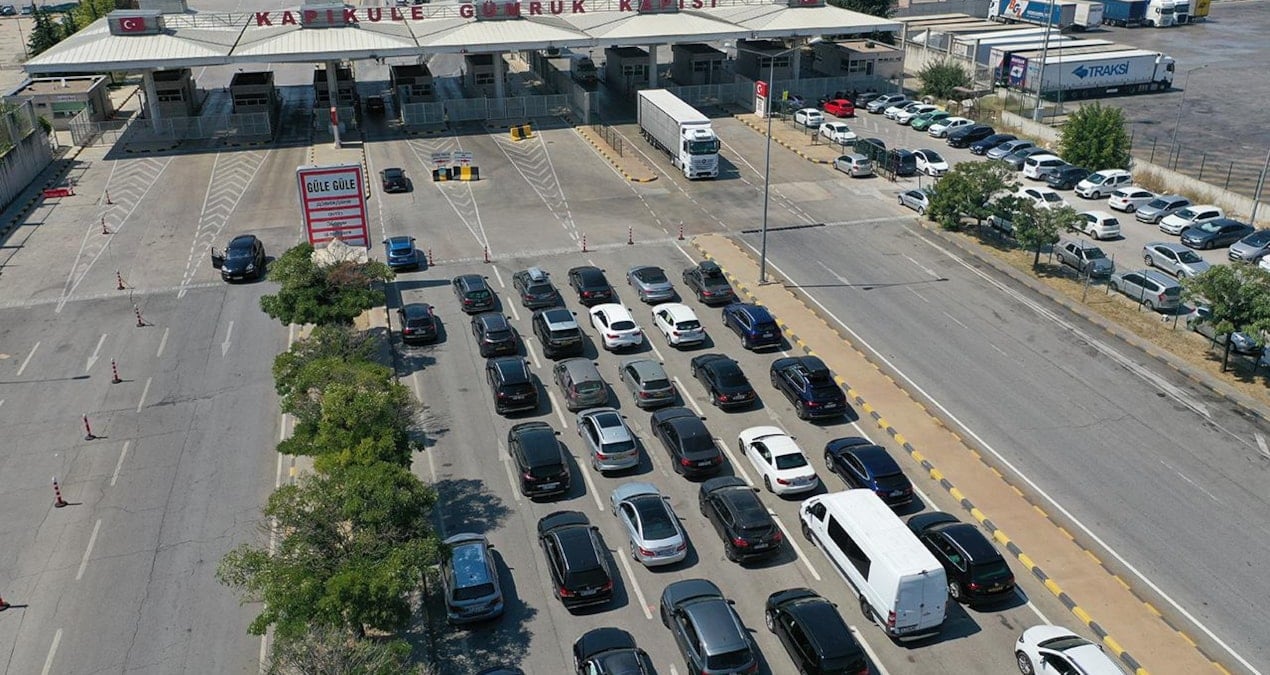 Yabancı plakalı araçlara otoyol ücreti düzenlemesi: Tahsilat gümrük kapılarına taşındı